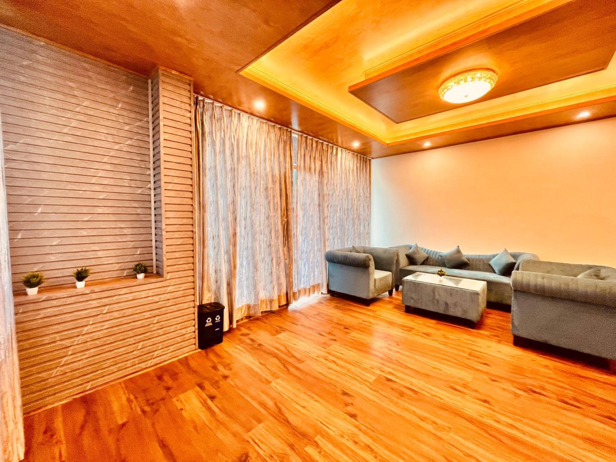 Naina Deventure Resort, Manali - Premium Rooms With Centrally Heated & Scenic View 외부 사진