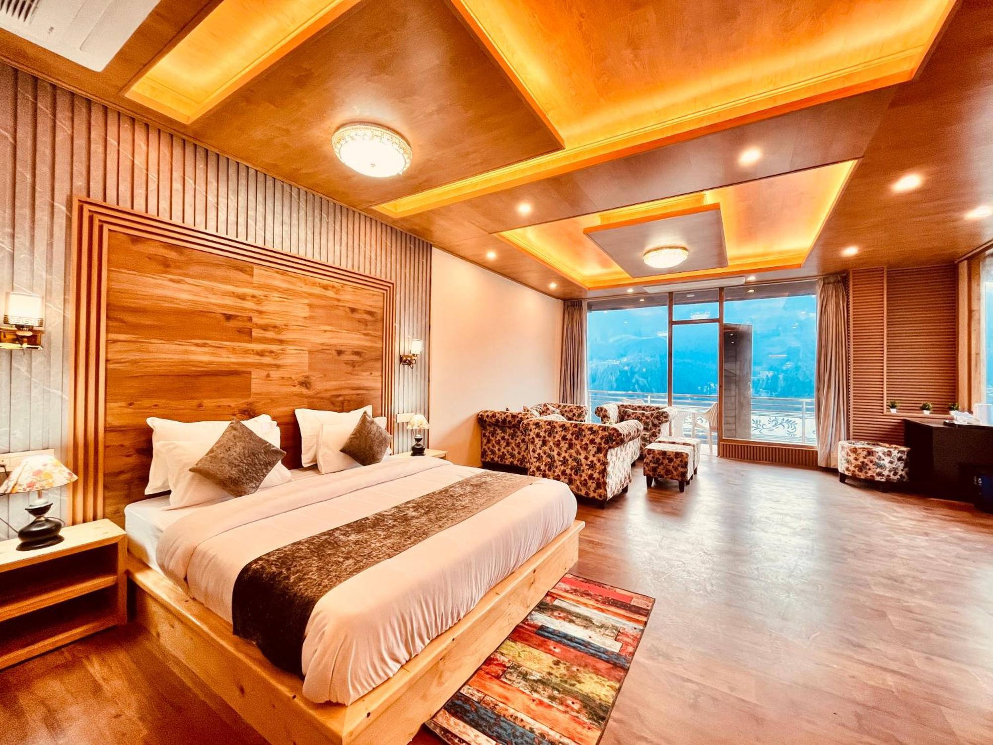 Naina Deventure Resort, Manali - Premium Rooms With Centrally Heated & Scenic View 외부 사진