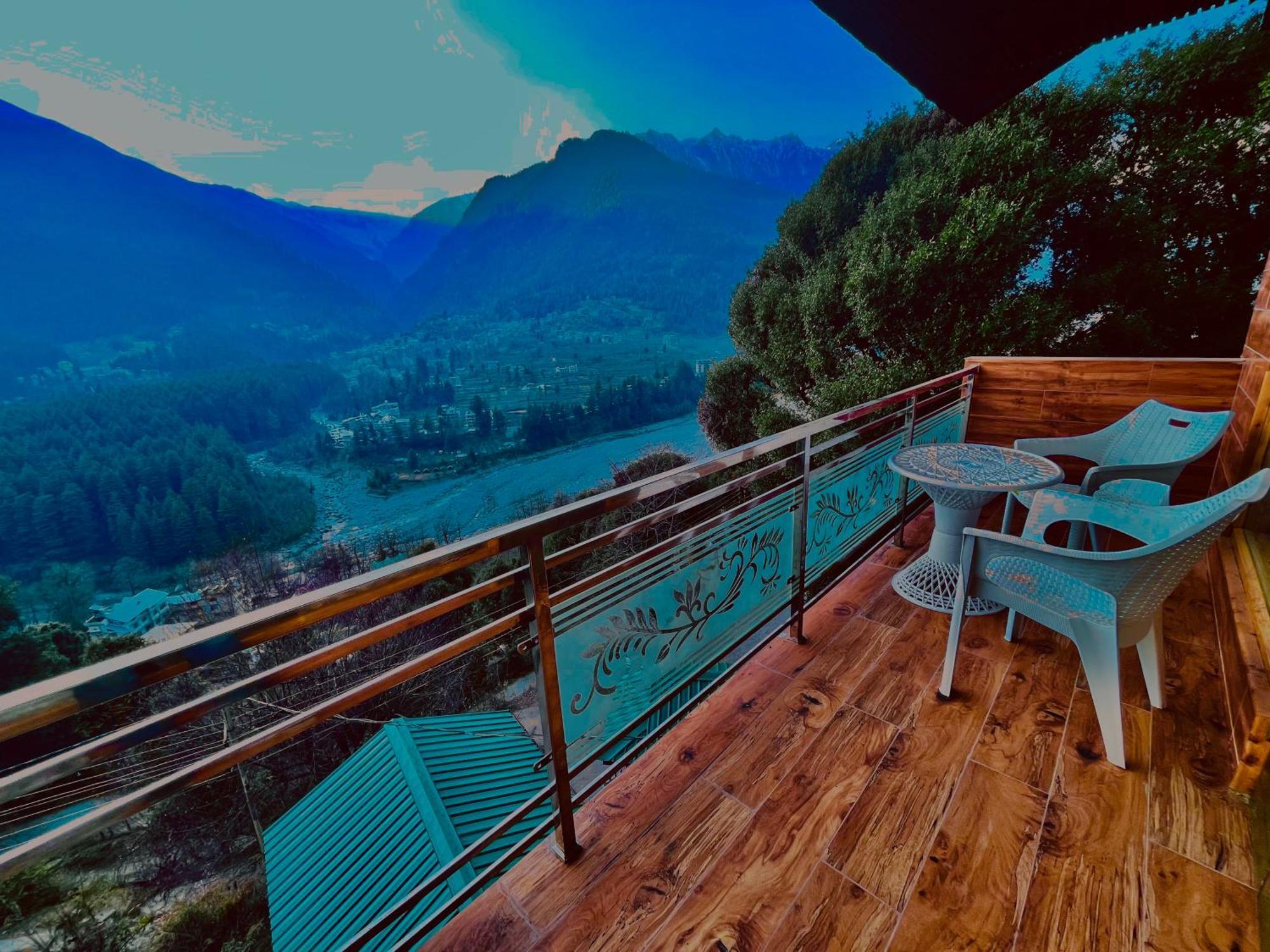 Naina Deventure Resort, Manali - Premium Rooms With Centrally Heated & Scenic View 외부 사진